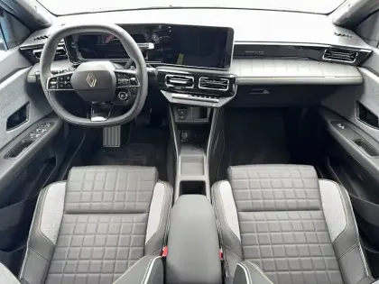 Photo 6 Renault 4 Renault  E-Tech Electrique 150 ch autonomie confort