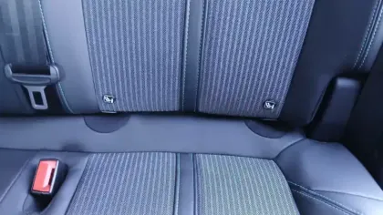 Photo 32 Peugeot 3008  BlueHDi 130ch S&S EAT8