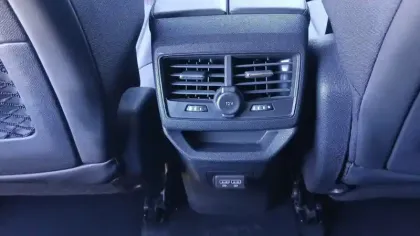 Photo 33 Peugeot 3008  BlueHDi 130ch S&S EAT8