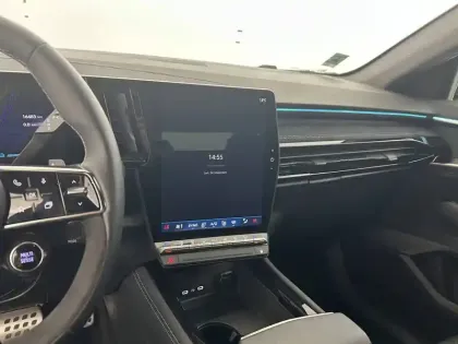 Photo 20 Renault Austral  E-Tech full hybrid 200 GSR2