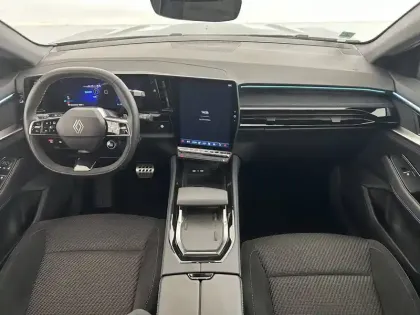 Photo 34 Renault Austral  E-Tech full hybrid 200 GSR2