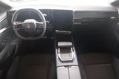 Photo 8 Renault Austral  E-Tech full hybrid 200 GSR2