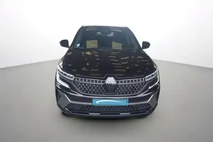 Photo 1 Renault Austral  E-Tech full hybrid 200 GSR2