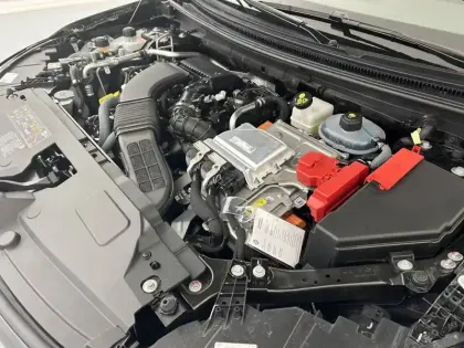 Photo 30 Renault Austral  E-Tech full hybrid 200 GSR2