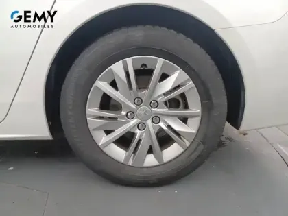 Photo 10 Peugeot 508  SW BlueHDi 130 ch S&S EAT8