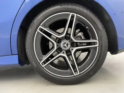 Photo 86 Mercedes Classe A  200 7G-DCT