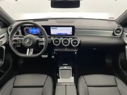 Photo 59 Mercedes Classe A  200 7G-DCT