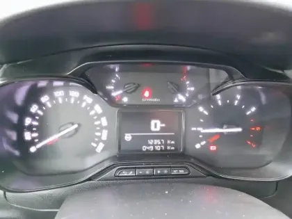 Photo 9 Citroën C3  PureTech 83 S&S BVM5