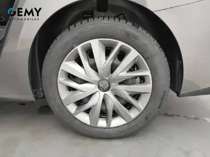 Photo 57 Peugeot 308 Gén. III Ph1 Active Pack 5