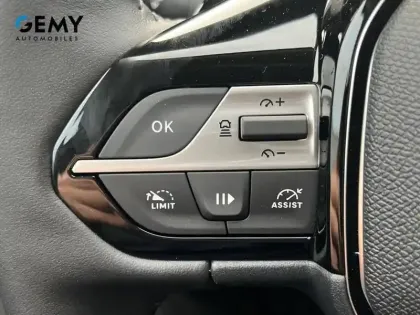 Photo 11 Peugeot 308  Plug-in Hybrid 195 ch e-DCS7