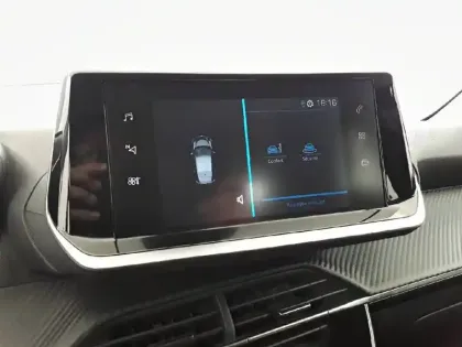 Photo 18 Peugeot 208  PureTech 75 S&S BVM5