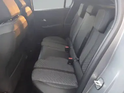 Photo 11 Peugeot 208  Hybrid 110 e-DCS6