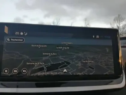 Photo 23 Peugeot 208  Hybrid 110 e-DCS6