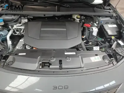 Photo 11 Peugeot 308  SW Electrique 54 kWh 156ch