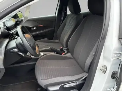 Photo 10 Peugeot 208  PureTech 75 S&S BVM5