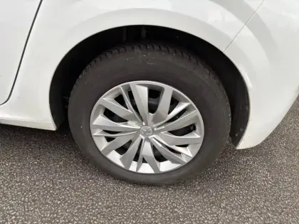 Photo 12 Peugeot 208  PureTech 75 S&S BVM5