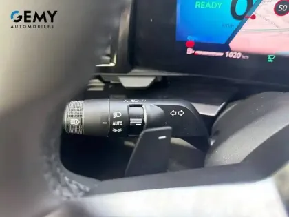 Photo 33 Renault Rafale  E-Tech full hybrid 200