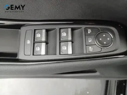 Photo 84 Renault Rafale  E-Tech full hybrid 200