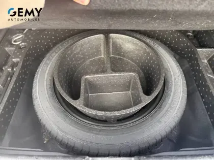 Photo 14 Renault Rafale  E-Tech full hybrid 200