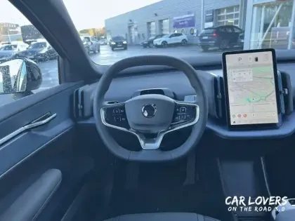 Photo 8 Volvo Ex30  Single 272 ch 1EDT