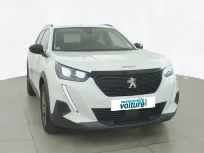 Photo 27 Peugeot 2008  PureTech 100 S&S BVM6