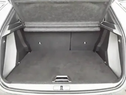 Photo 5 Peugeot 2008  PureTech 100 S&S BVM6