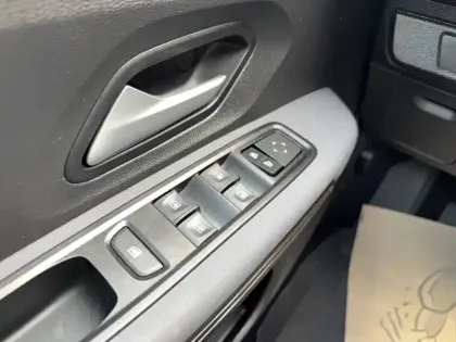 Photo 27 Dacia Sandero  ECO-G 100 GSR2