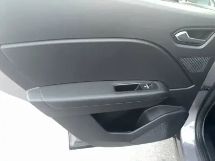 Photo 79 Renault Captur Gén. II (HJB) Ph2 Techno 5