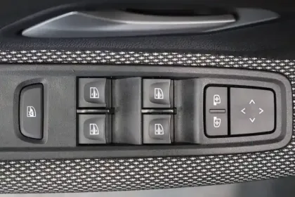 Photo 25 Dacia Jogger  TCe 110 5 places