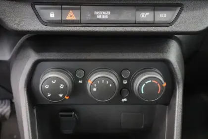 Photo 22 Dacia Jogger  TCe 110 5 places