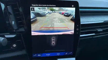 Photo 14 Renault Austral  E-Tech full hybrid 200 GSR2