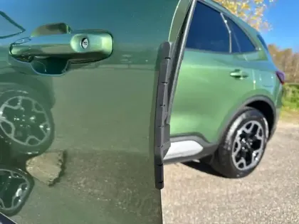 Photo 19 Ford Kuga  2.5 Duratec 183 ch FHEV I-AWD Powershift