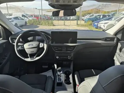 Photo 9 Ford Kuga  2.5 Duratec 183 ch FHEV I-AWD Powershift