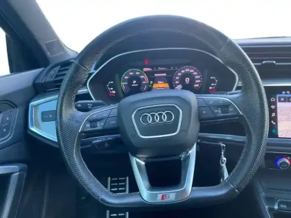 Photo 15 Audi Q3  Sportback 45 TFSIe  245 ch S tronic 6