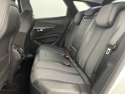 Photo 14 Peugeot 3008  Hybrid 225 e-EAT8