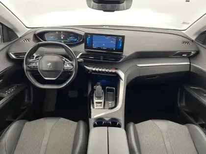 Photo 28 Peugeot 3008  Hybrid 225 e-EAT8