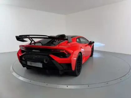 Photo 2 Lamborghini Huracan  STO 5.2 V10 640 RWD LDF7