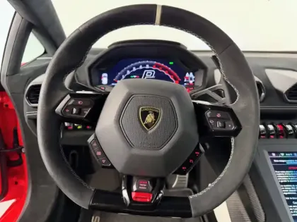 Photo 11 Lamborghini Huracan  STO 5.2 V10 640 RWD LDF7