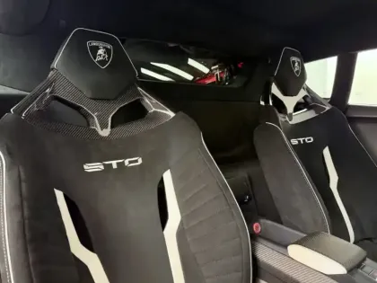 Photo 20 Lamborghini Huracan  STO 5.2 V10 640 RWD LDF7