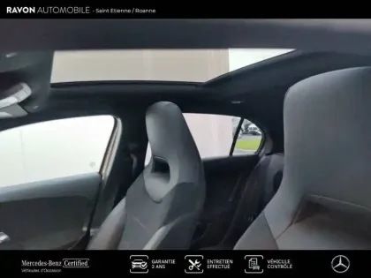 Photo 17 Mercedes Classe A  200 7G-DCT