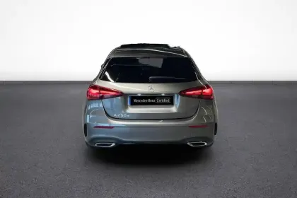 Photo 4 Mercedes Classe A  250 e Hybrid EQ 8G-DCT