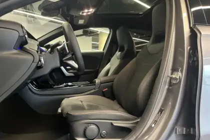 Photo 9 Mercedes Classe A  250 e Hybrid EQ 8G-DCT