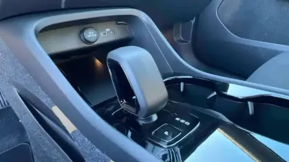 Photo 13 Volvo Ex40  Single Extended Range 252 ch 1EDT