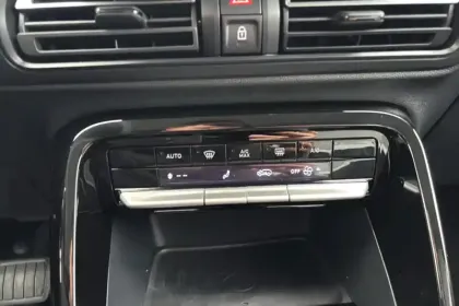 Photo 21 Citroën C3  Hybride 110 ch e-DCS6