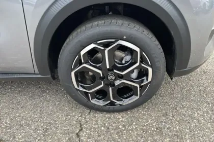 Photo 13 Citroën C3  Hybride 110 ch e-DCS6