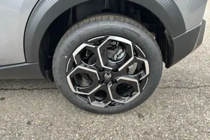 Photo 11 Citroën C3  Hybride 110 ch e-DCS6