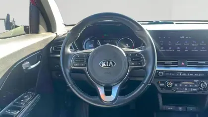 Photo 12 Kia Niro e- Electrique 204 ch