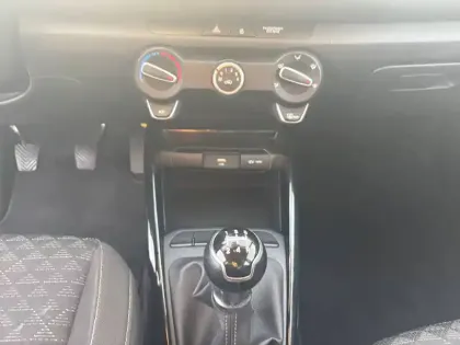 Photo 10 Kia Rio  1.2 DPi 84ch BVM5