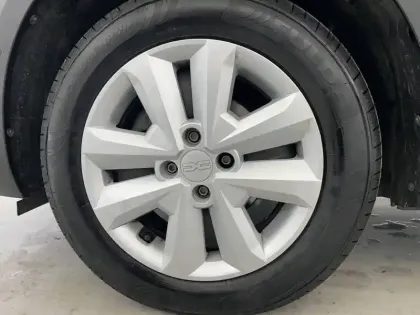 Photo 27 Dacia Sandero  TCe 90