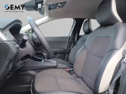 Photo 8 Renault Captur  TCe 140 EDC